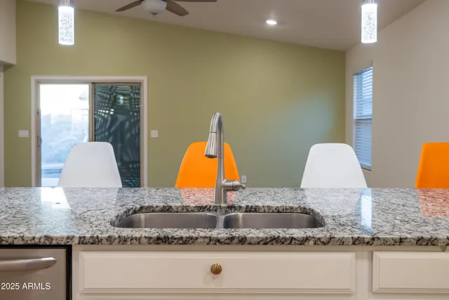 $420,000 | 6230 South 34th Drive, Phoenix, AZ 85041