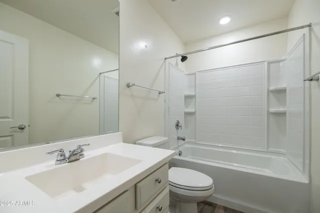 $420,000 | 6230 South 34th Drive, Phoenix, AZ 85041