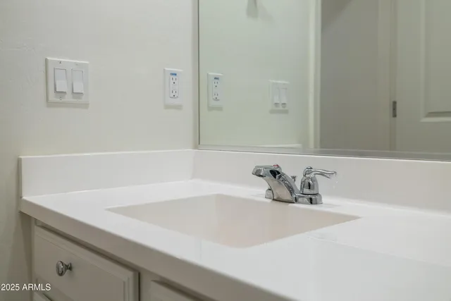 $420,000 | 6230 South 34th Drive, Phoenix, AZ 85041