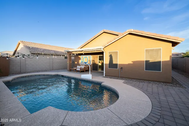$420,000 | 6230 South 34th Drive, Phoenix, AZ 85041