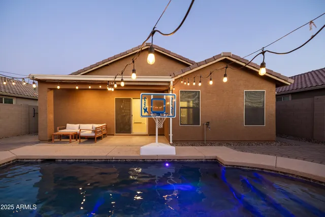 $420,000 | 6230 South 34th Drive, Phoenix, AZ 85041