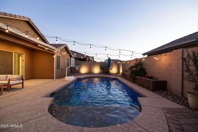 $420,000 | 6230 South 34th Drive, Phoenix, AZ 85041