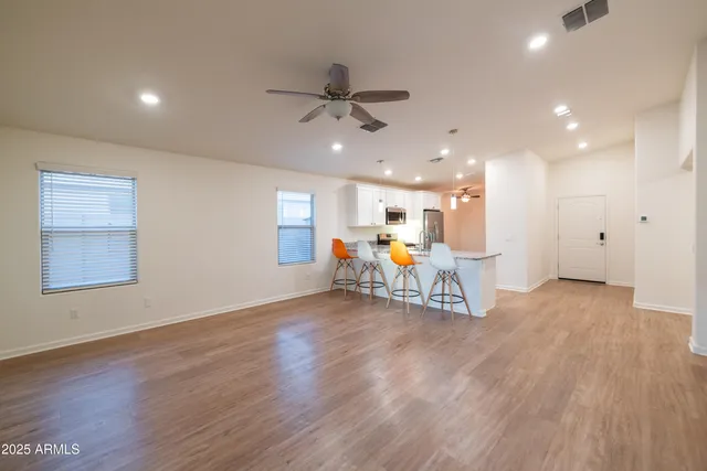 $420,000 | 6230 South 34th Drive, Phoenix, AZ 85041