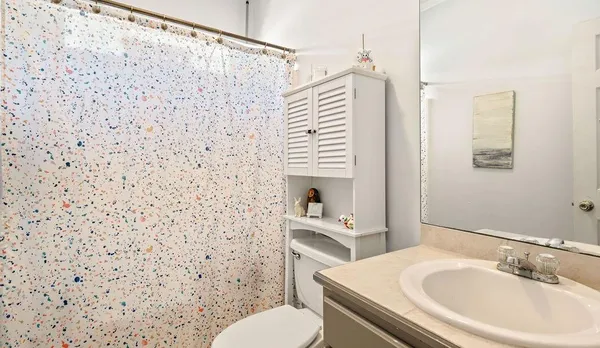 $2,000 | 1555 Marigny Avenue, Mandeville, LA 70448
