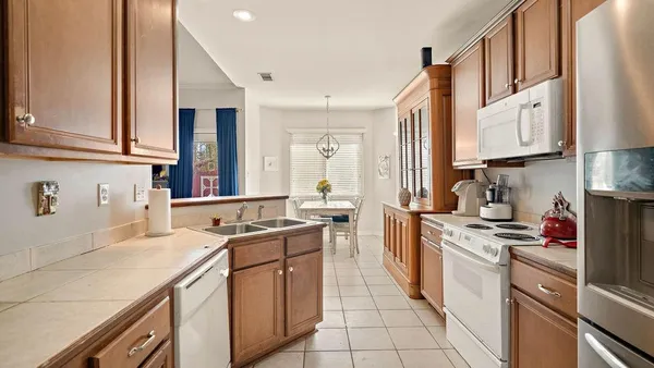 $2,000 | 1555 Marigny Avenue, Mandeville, LA 70448