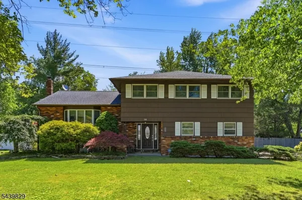 $775,000 | 16 Arnold Drive, Parsippany, NJ 07054