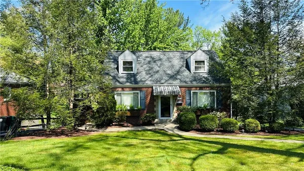 $259,900 | 3218 Eastview Road, Bethel Park, PA 15102
