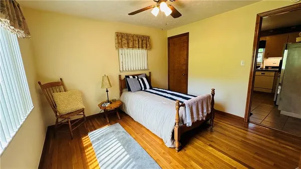 $259,900 | 3218 Eastview Road, Bethel Park, PA 15102