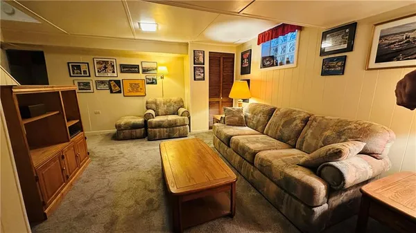 $259,900 | 3218 Eastview Road, Bethel Park, PA 15102