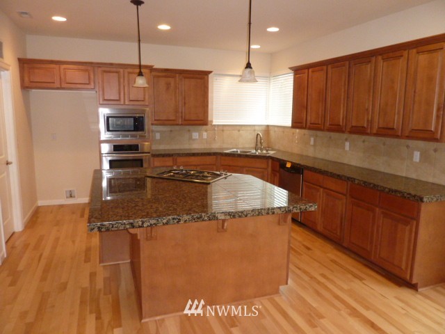 4705 Rutherford Circle Southwest Port Orchard, WA 98367 - Photo 2 of 15 Gallery Image 2