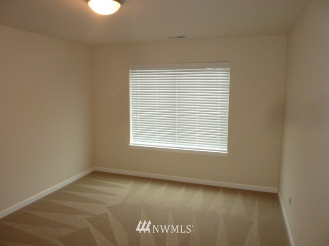 4705 Rutherford Circle Southwest Port Orchard, WA 98367 - Photo 9 of 15 Gallery Image 9