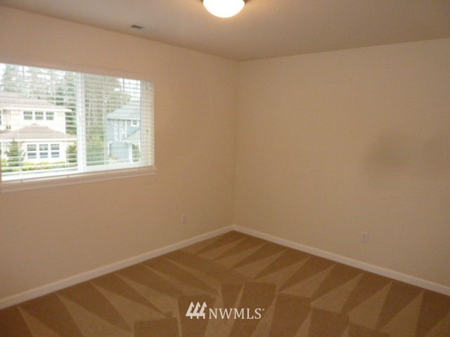 4705 Rutherford Circle Southwest Port Orchard, WA 98367 - Photo 10 of 15 Gallery Image 10