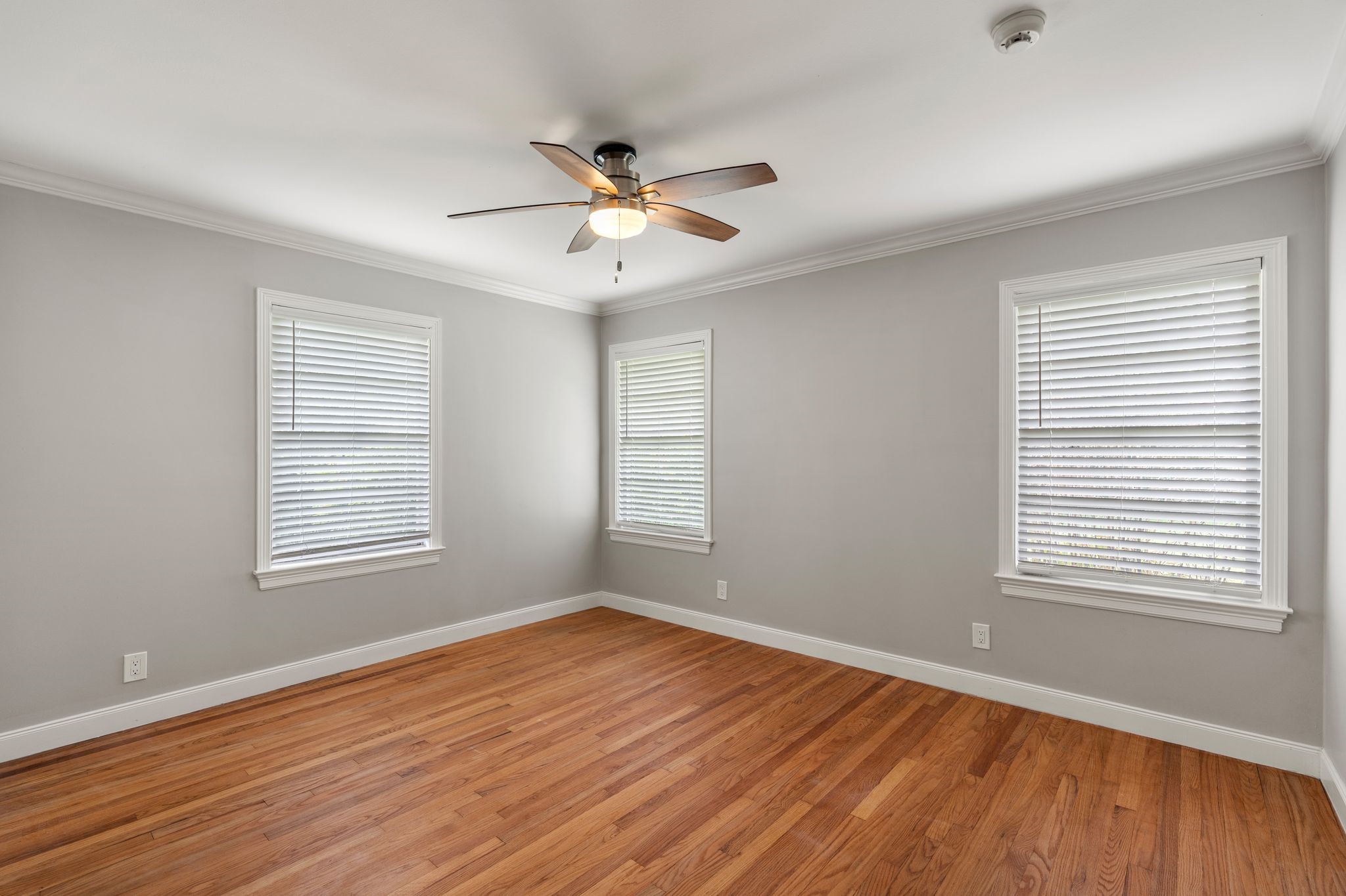 9333 Walterville Road Houston, TX 77080 - Photo 21 of 36