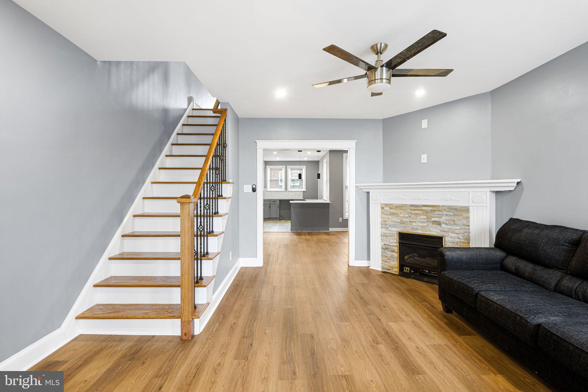 Living Room w/Fireplace