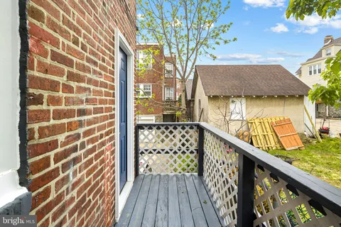 $325,000 | 7818 Lennox Road, Upper Darby, PA 19082
