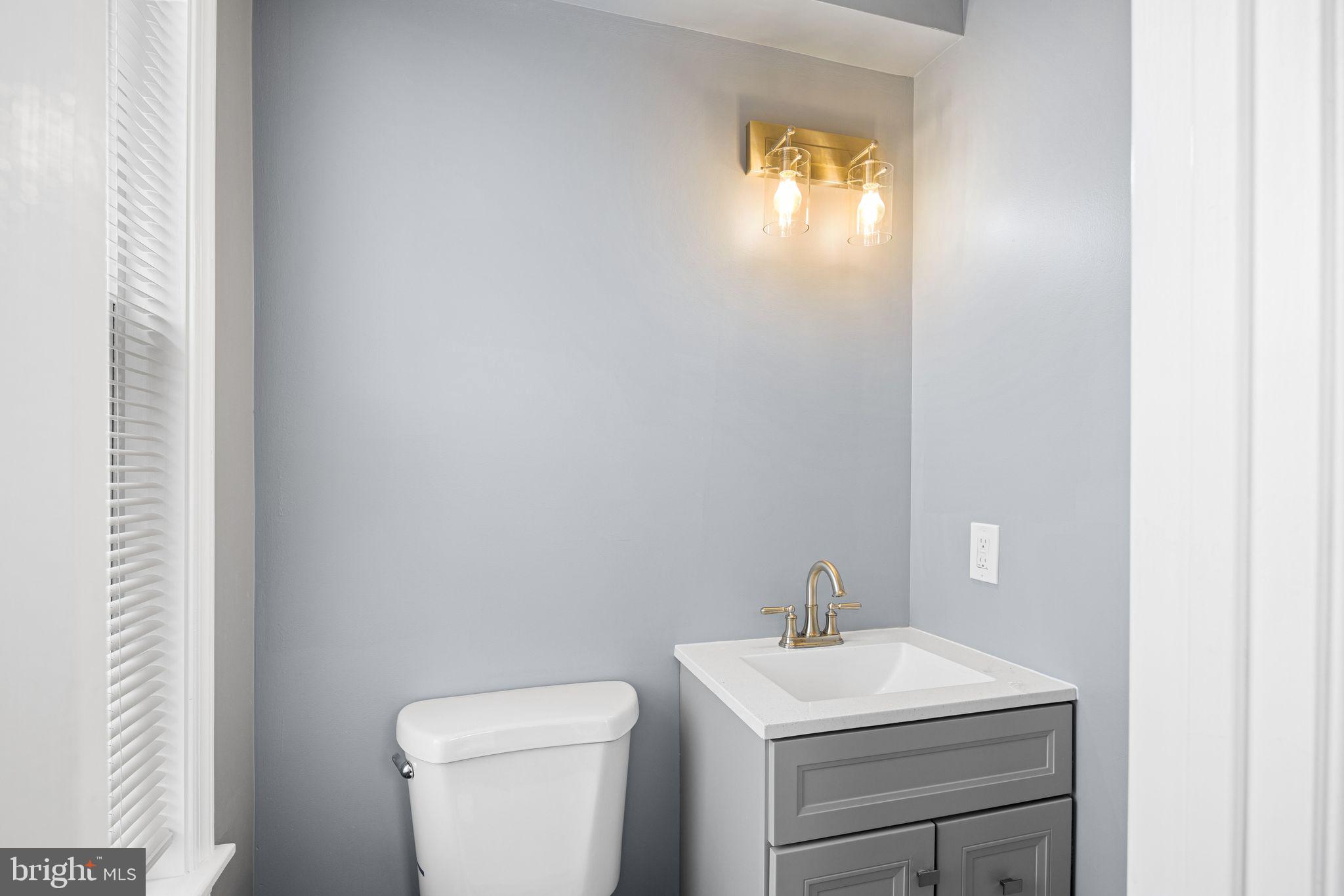 7818 Lennox Road Upper Darby, PA 19082 - Photo 16 of 32
Half Bath (Main Level)