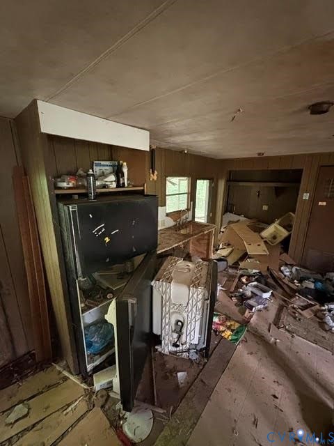 199 St James Church Road Roseland, VA 22967 - Photo 5 of 8 a view of a room with gym equipment