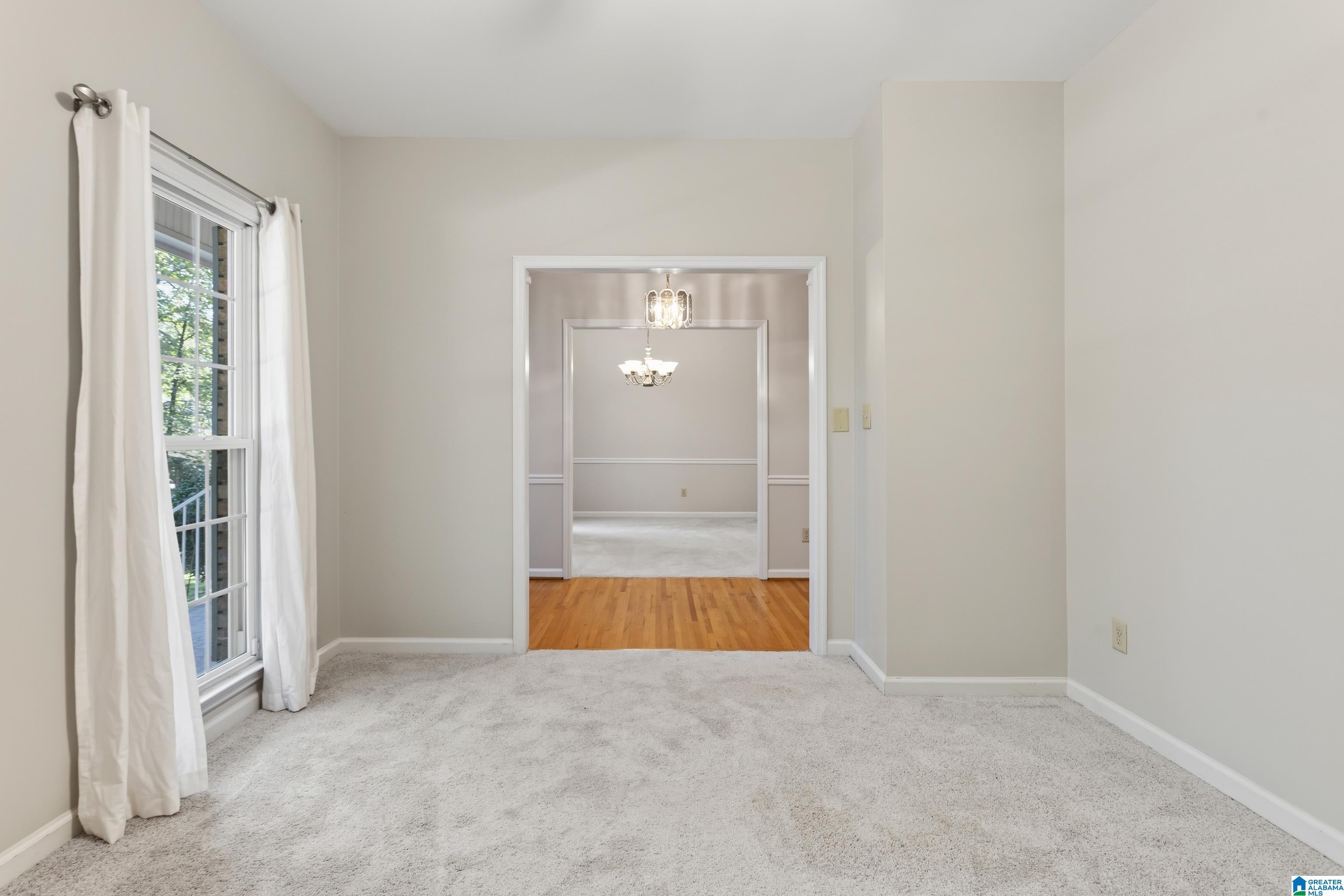 205 Chestnut Circle Alabaster, AL 35007 - Photo 6 of 50 Gallery Image 6