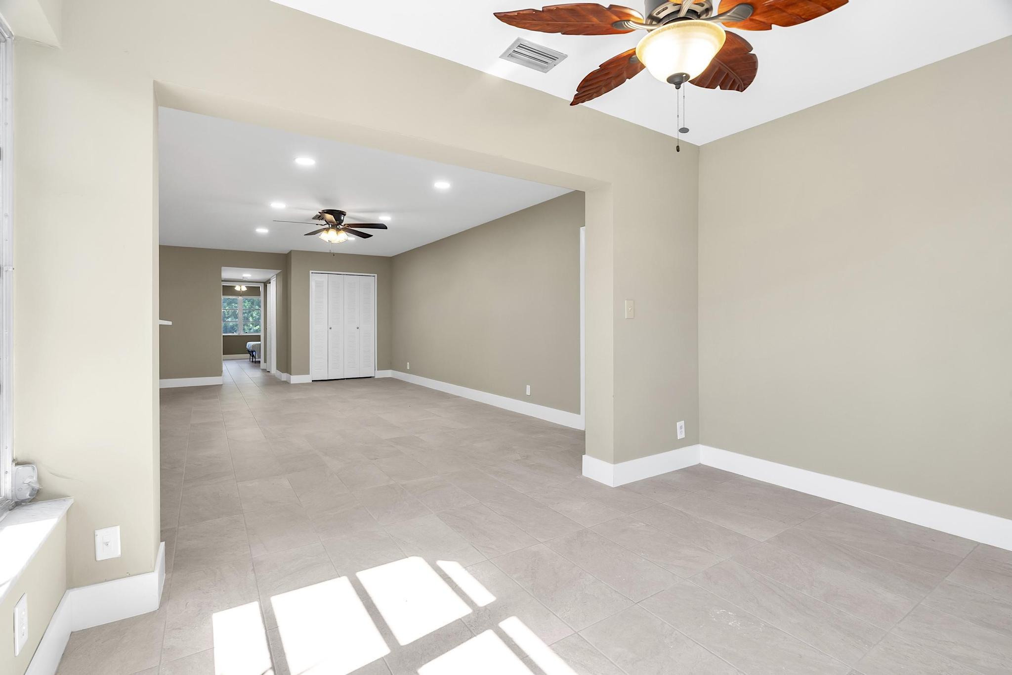 13950 Nesting Way, Unit C Delray Beach, FL 33484 - Photo 14 of 43 13950 - 016