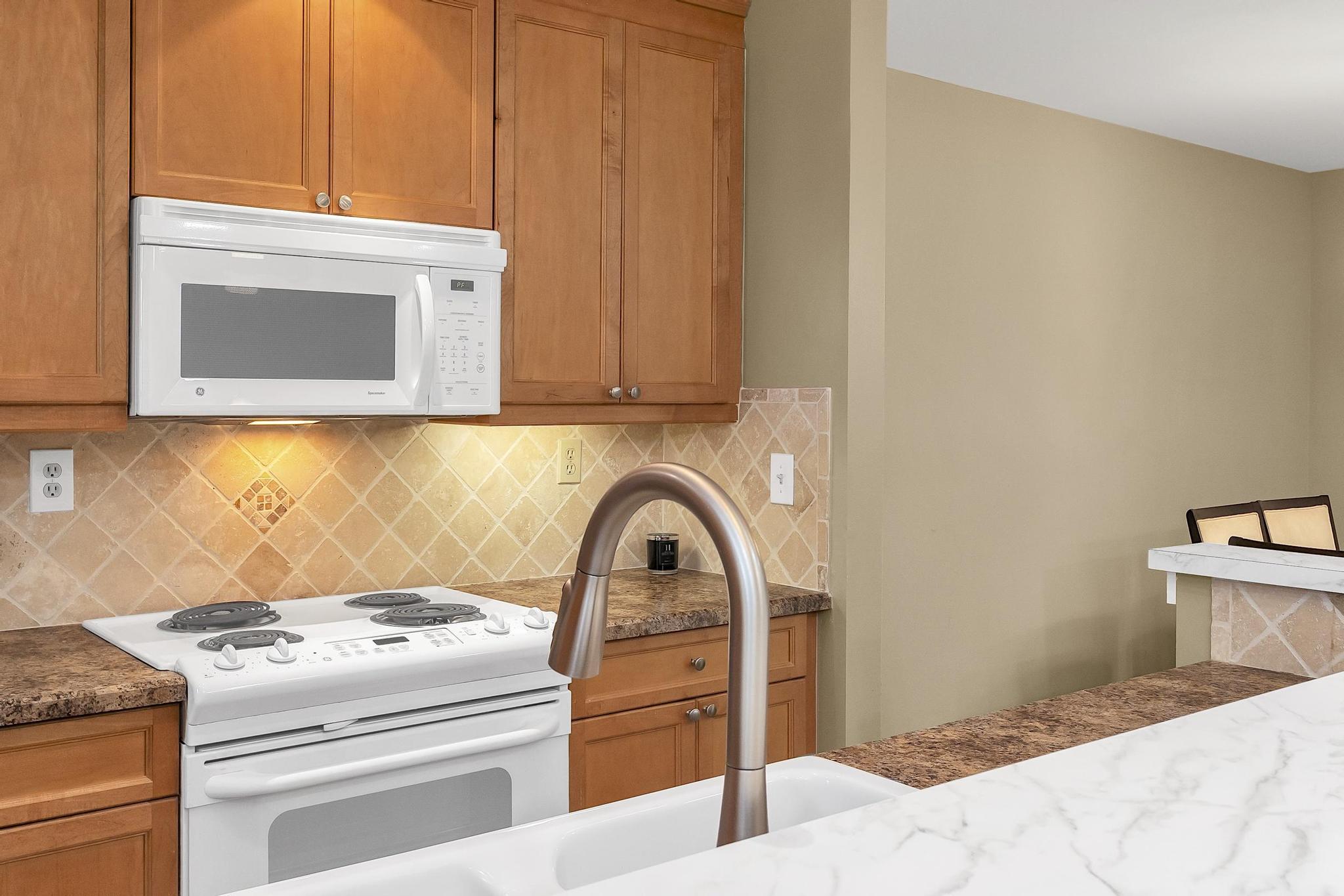 13950 Nesting Way, Unit C Delray Beach, FL 33484 - Photo 18 of 43 13950 - 023