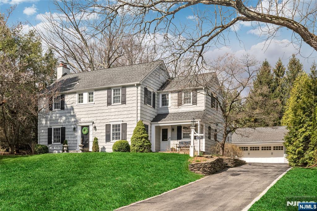 716 Morningside Road Ridgewood, NJ 07450 - Photo 1 of 47