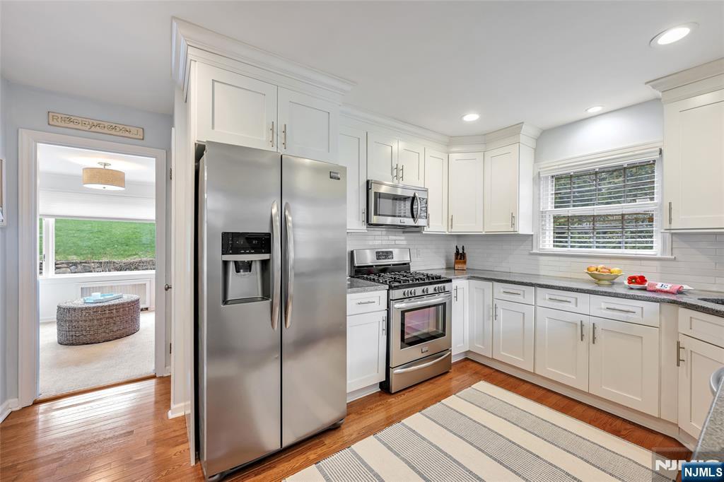 716 Morningside Road Ridgewood, NJ 07450 - Photo 13 of 47