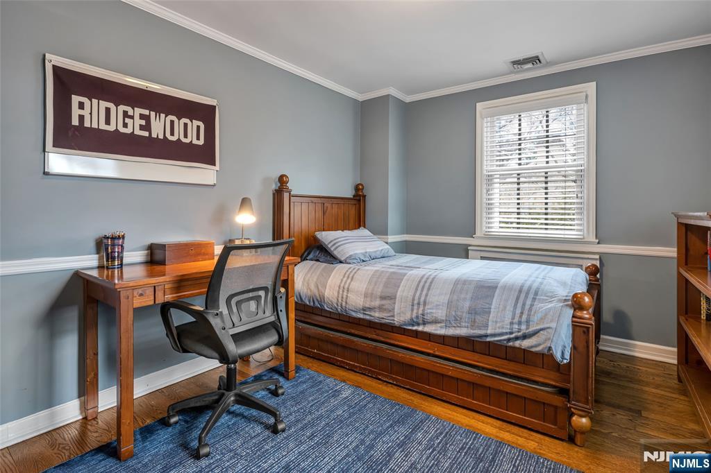 716 Morningside Road Ridgewood, NJ 07450 - Photo 26 of 47