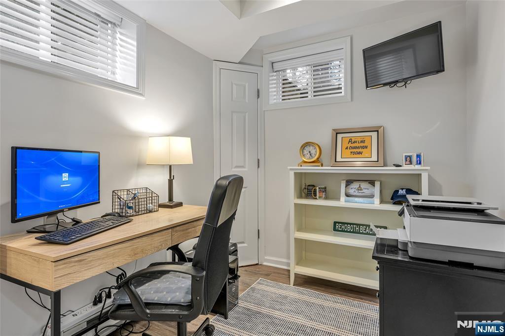 716 Morningside Road Ridgewood, NJ 07450 - Photo 30 of 47