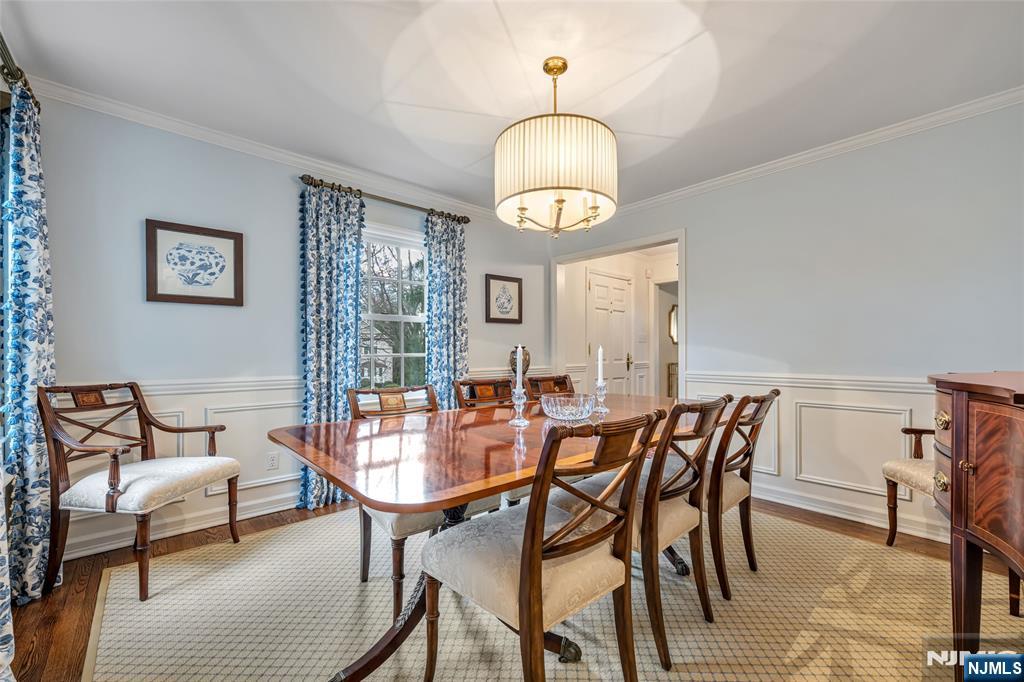 716 Morningside Road Ridgewood, NJ 07450 - Photo 10 of 47