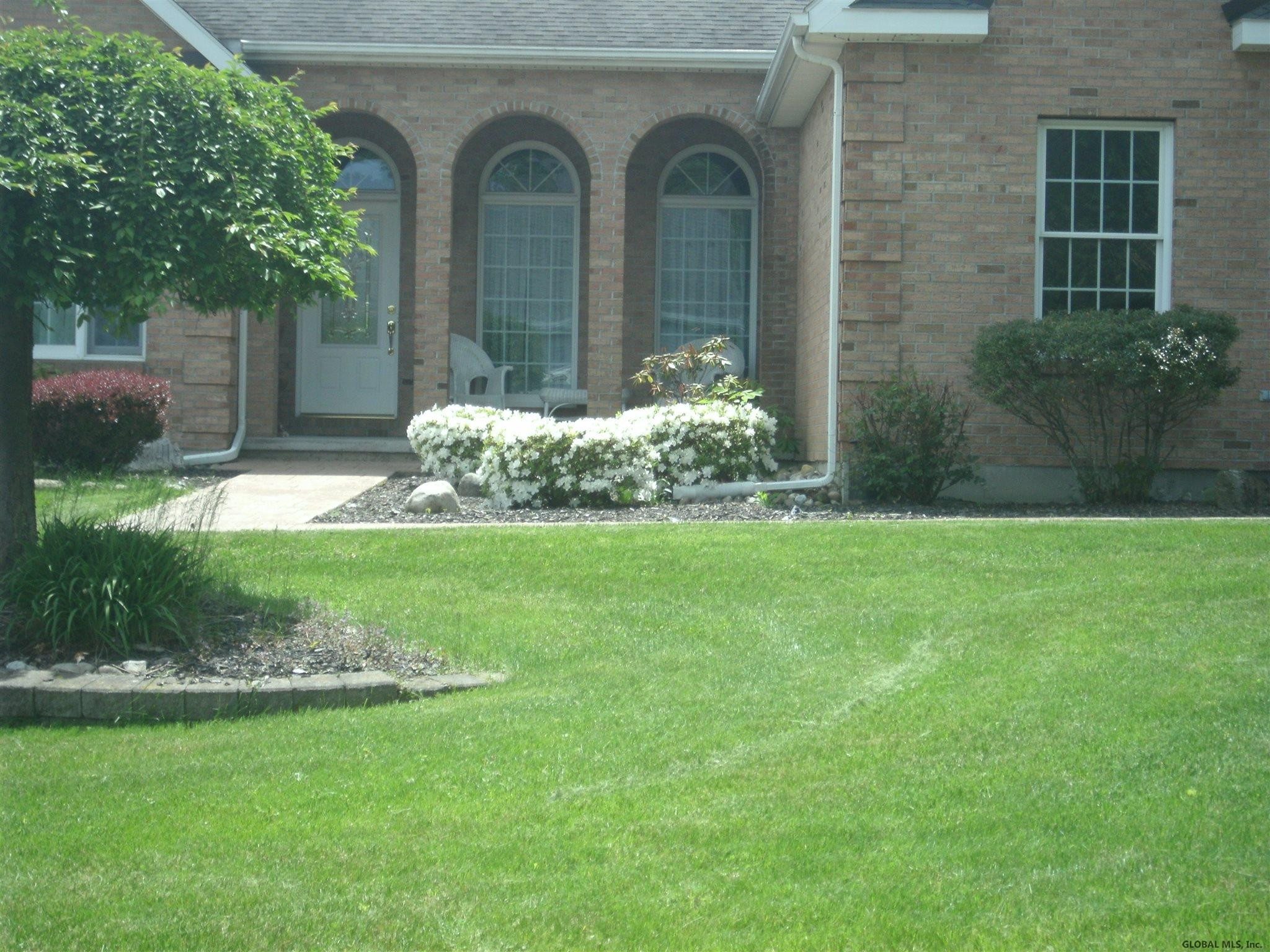 10 Alva Road Niskayuna, NY 12309 - Photo 4 of 36 Photo 4
