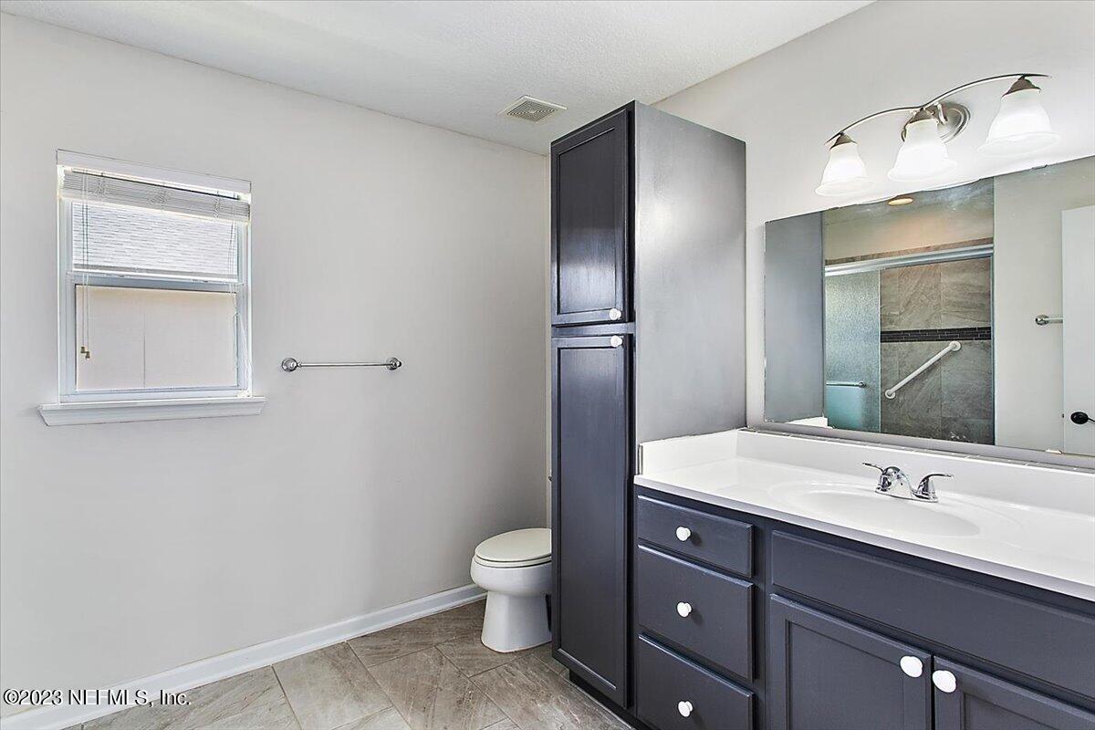 124 Bedstone Drive St. Johns, FL 32259 - Photo 31 of 60 22-Bathroom