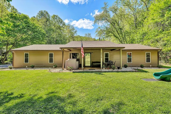$389,900 | 6029 Twelve Oclock Knob Road, Roanoke, VA 24018
