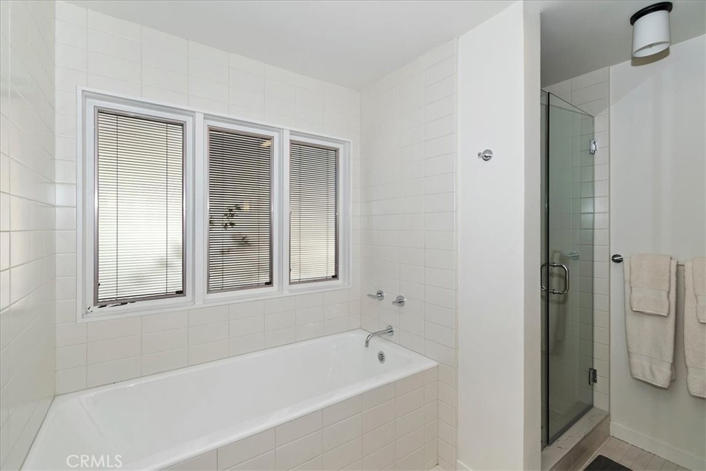 299 Riviera Drive Lake Arrowhead, CA 92352 - Photo 24 of 63
