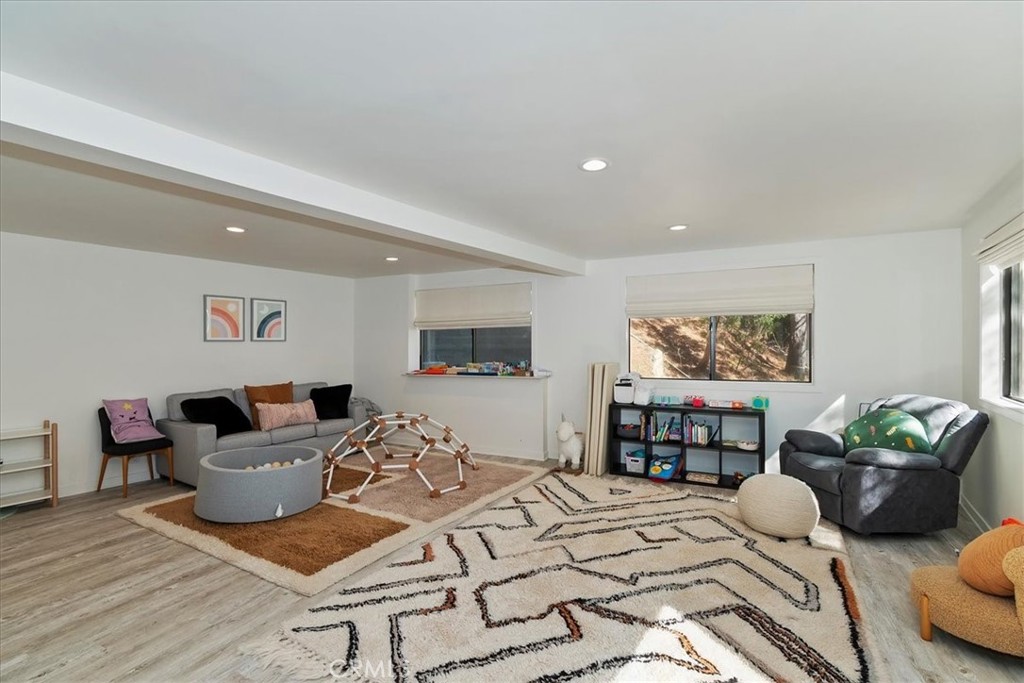 299 Riviera Drive Lake Arrowhead, CA 92352 - Photo 34 of 63