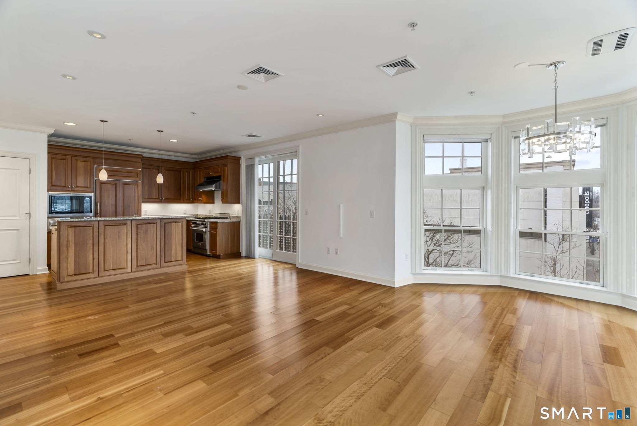 85 Memorial Road, Unit 313 West Hartford, CT 06107 - Photo 12 of 30