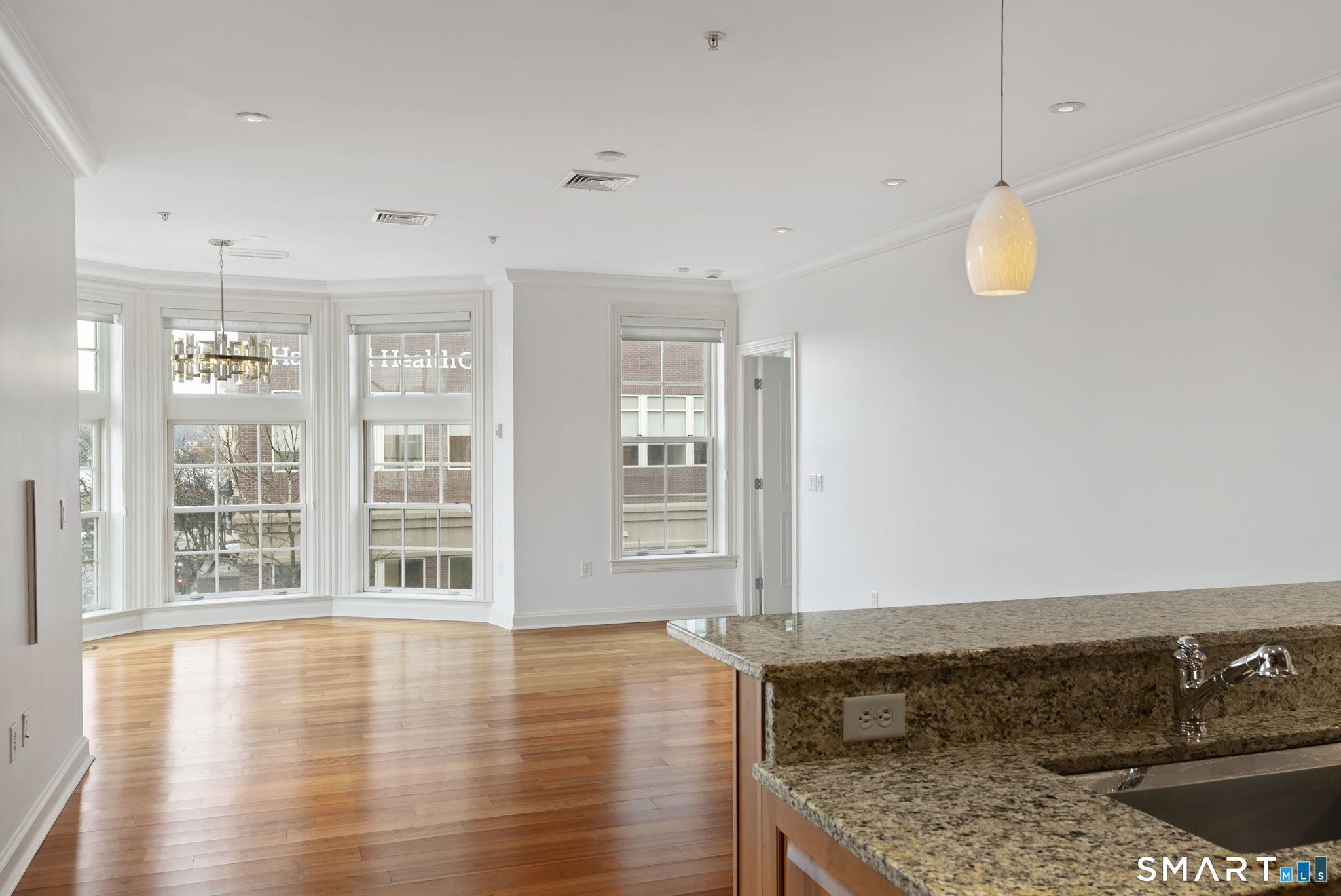 85 Memorial Road, Unit 313 West Hartford, CT 06107 - Photo 18 of 30