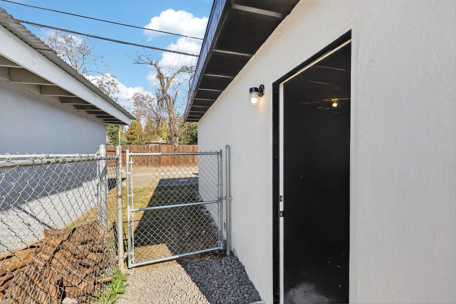 1013 West Santa Fe Avenue Merced, CA 95340 - Photo 8 of 67