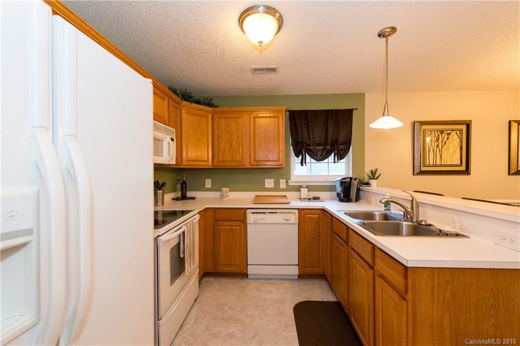 13119 Rothe House Road, Unit 6 Charlotte, NC 28273 - Photo 12 of 23 Gallery Image 12