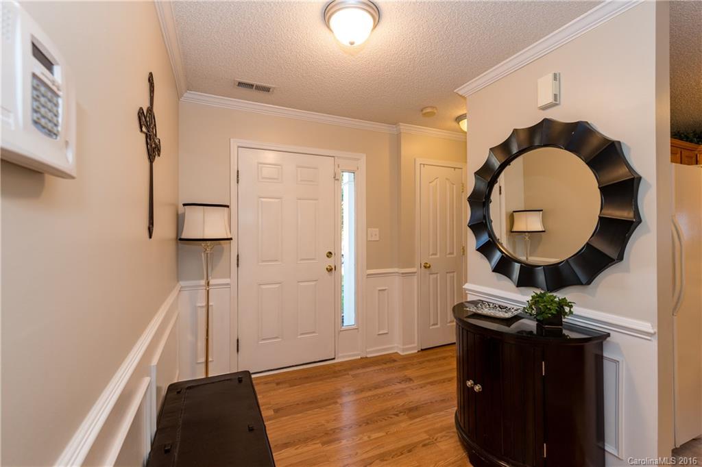 13119 Rothe House Road, Unit 6 Charlotte, NC 28273 - Photo 4 of 23 Gallery Image 4