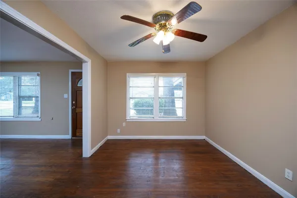 $1,599 | 304 Harris Boulevard, Conroe, TX 77301