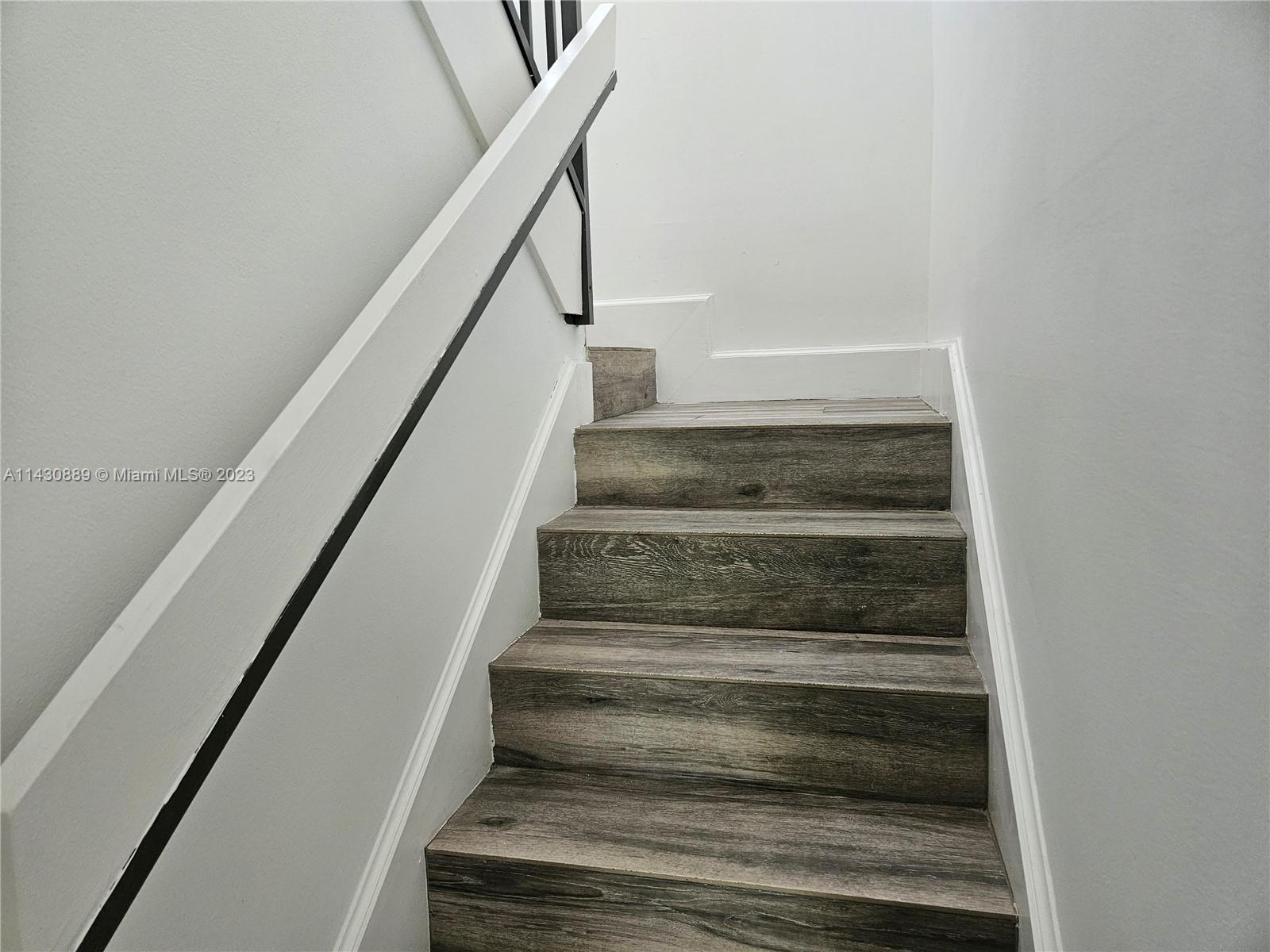 9194 Southwest 132nd Lane, Unit 1 Miami, FL 33176 - Photo 8 of 11 a view of entryway