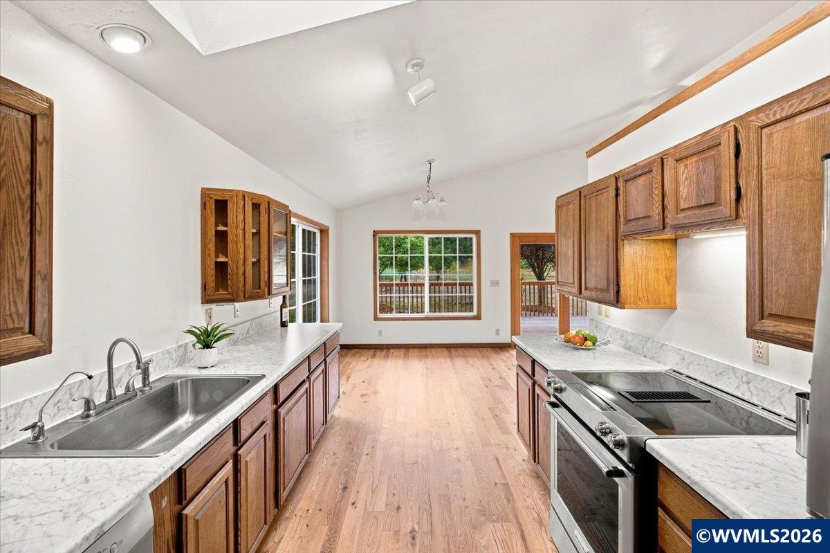 36435 Devitt Road Blodgett, OR 97326 - Photo 11 of 50 Gallery Image 11