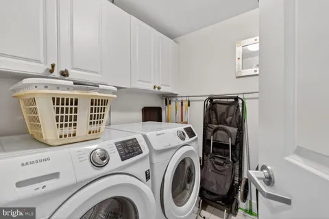 $325,000 | 777 7th Street Northwest, Unit 1119, Washington, DC 20001