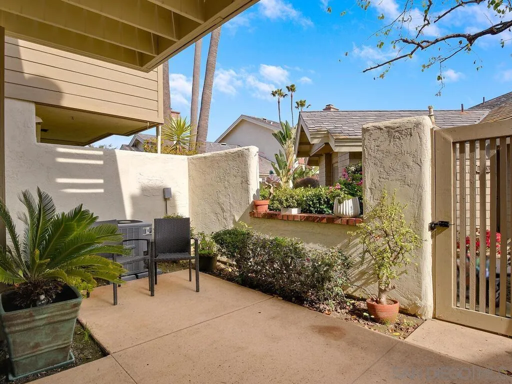 16055 Vista De Golf Rancho Santa Fe, CA 92091 - Photo 30 of 35 a building outdoor space with patio furniture
