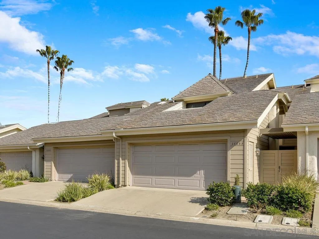16055 Vista De Golf Rancho Santa Fe, CA 92091 - Photo 35 of 35 a front view of a house with a garden