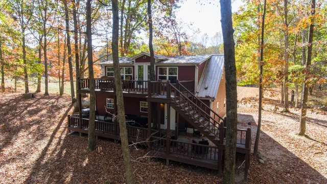 $211,000 | 21 Foggy Mountain Lane, Belvidere, TN 37306