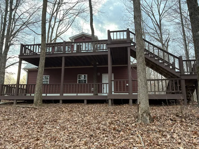 $211,000 | 21 Foggy Mountain Lane, Belvidere, TN 37306