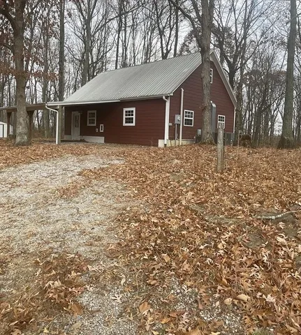 $211,000 | 21 Foggy Mountain Lane, Belvidere, TN 37306
