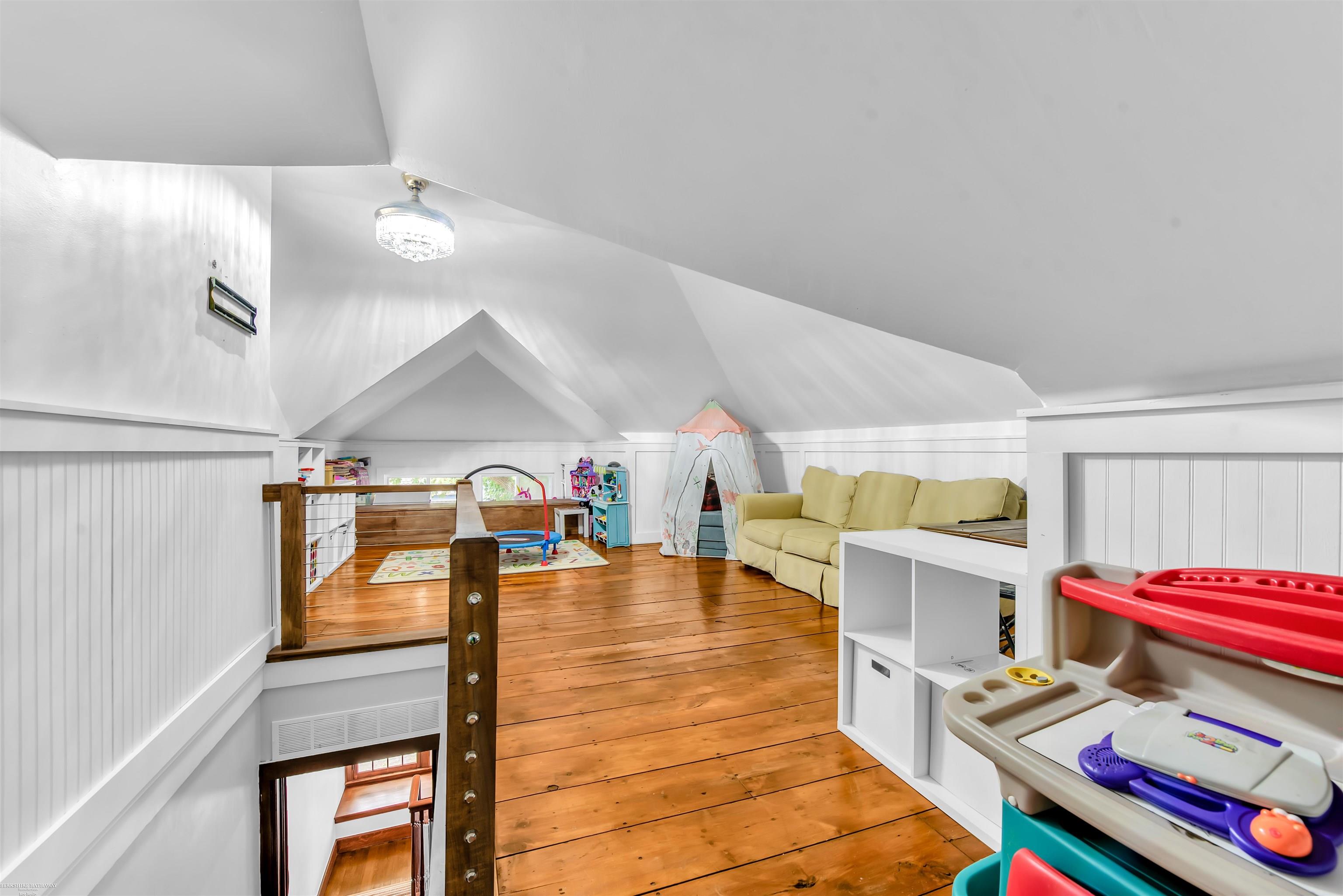 256 North Main Street Romeo, MI 48065 - Photo 40 of 79 50091676-39.JPG