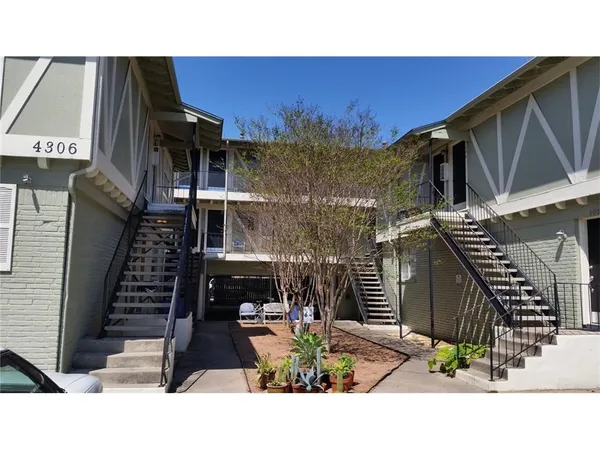 $1,495 | 4306 Avenue A, Unit 115, Austin, TX 78751